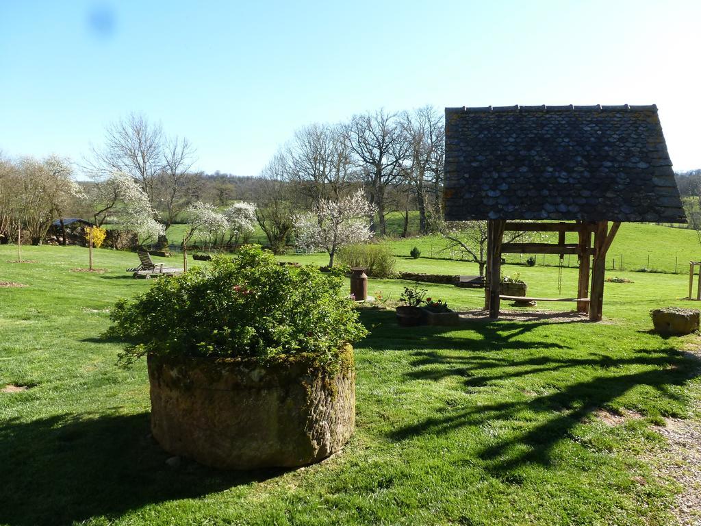Chambres D'Hotes Du Hameau Les Brunes Bozouls Екстер'єр фото